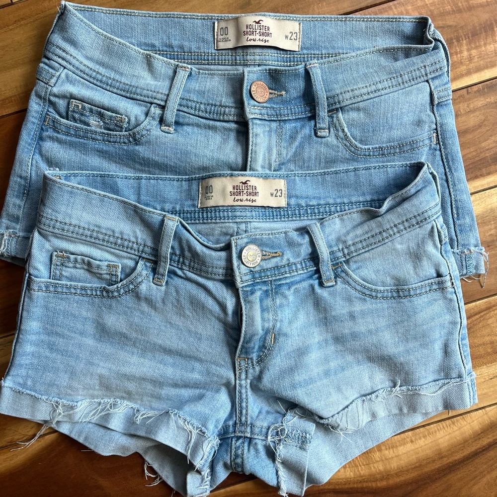 Womens Hollister Short Short Low Rise denim shorts Lt Blue S 00/23 2 Pairs EUC